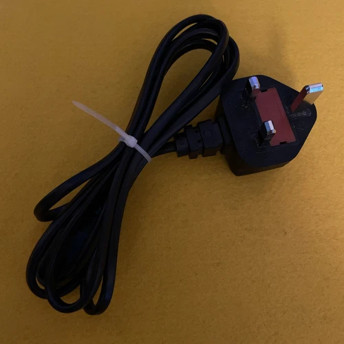 Großbritannien Kabel Stecker Typ G | 2 Poliges Stromkabel Doppelnut / C7