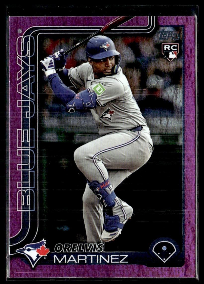 2025 Topps Pink Holo Foil Orelvis Martinez RC Toronto Blue Jays #18