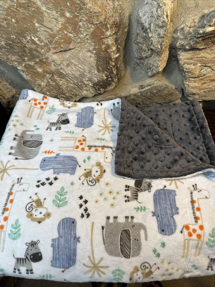 Manta de bebé Safari punto texturizado reversible Minky felpa 30x34 Baby Want Designs Foto 2 de 4