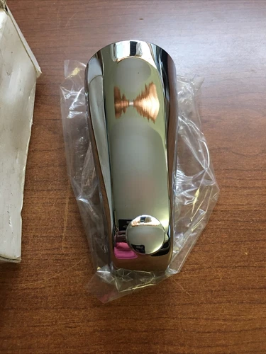 Jones Stephens Diverter Spout Nose Connection Chrome Plated 1/2" FIP D01001  - Picture 2 of 7