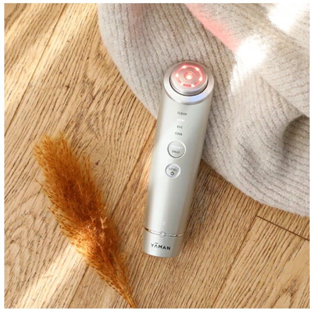 YA-MAN M18YL11 Photo Plus Shiny RF Facial Equipment YA-MAN M18YL11 Photo Plus Shiny RF Facial Equipment