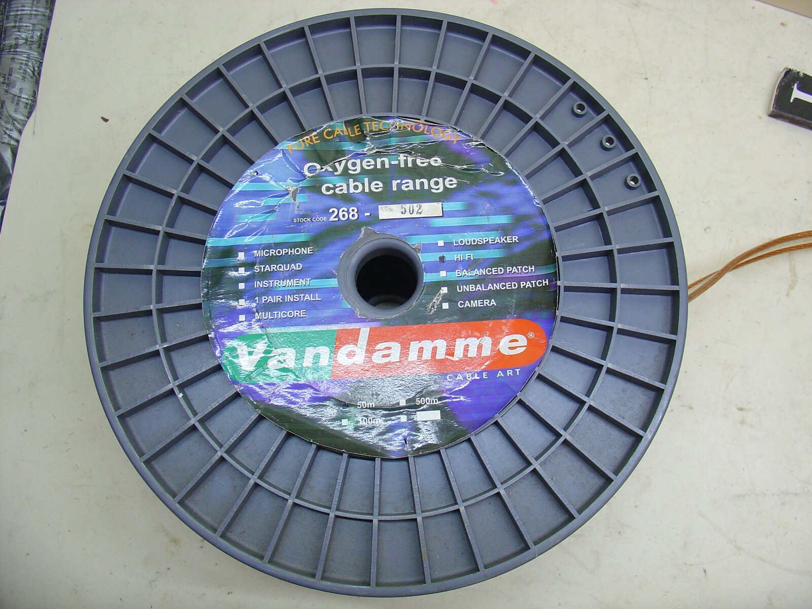 Van Damme High Definition Speaker Cable. Directional LCOFC. 2.5mm sq