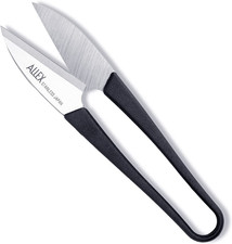 Japanese Thread Snips for Sewing and Embroidery 4.1" Medium , Made in JAPAN, Sp