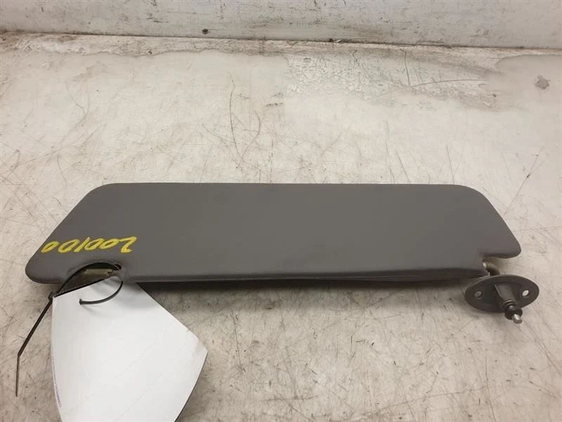 1990 TOYOTA PICKUP PASSENGER SIDE SUN VISOR ASSEMBLY - Image 4 of 4