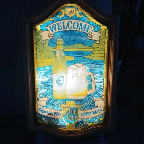 Vintage Heileman's Old Style Beer Welcome Sparkling Spring Water Lighted Sign
