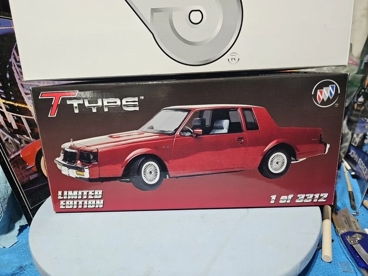 最終値下げ　激レア　BUICK 2 POST LIFT 1:18スケール 限定版 Preços baixos em Buick 1:18 Escala Carros, caminhões e vans | eBay