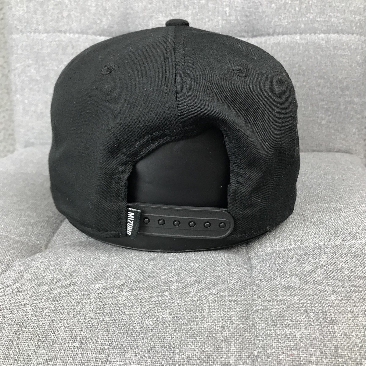 Mizuno Hat Cap Snap Back One Size Black Leather Patch Mens USA