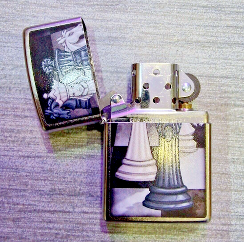 Genuine Zippo lighter premium limited -edition Chess game design USA brand new - Picture 2 of 5