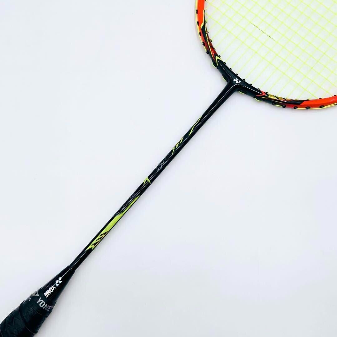 YONEX VOLTRIC LDフォース バドミントン 暖か YONEX VOLTRIC LDフォース バドミントン 暖か