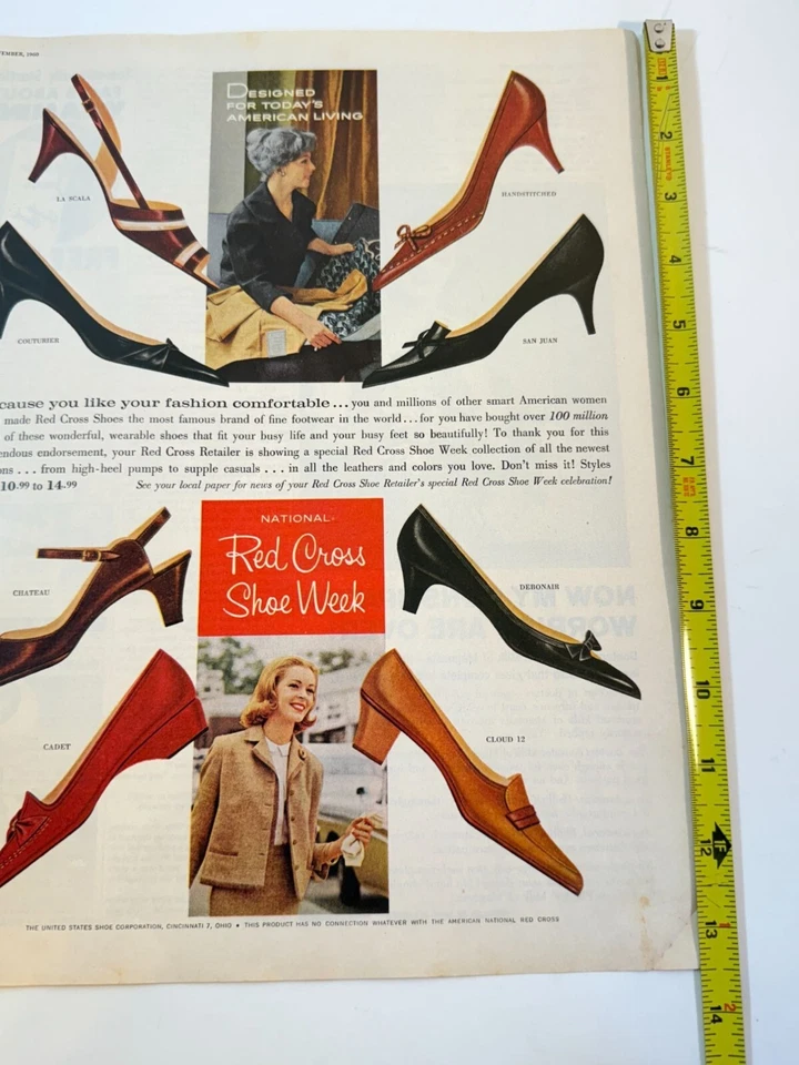 Anuncio impreso anuncio de la Semana Nacional del Zapato de la Cruz Roja 1960 vintage Foto 3 de 4