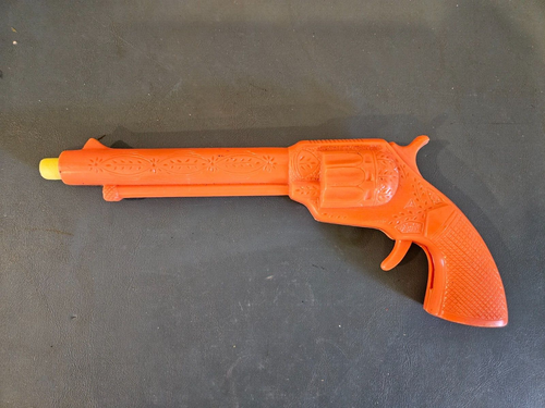 VINTAGE PLASTIC TOY CLICKER GUN 9 1/2