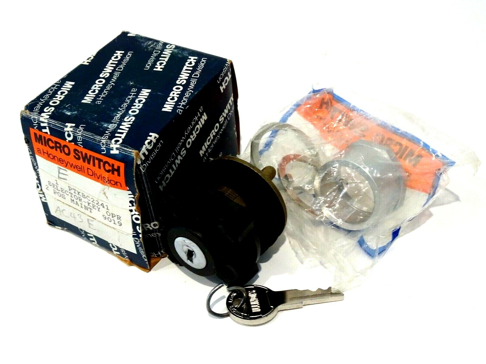 NEW HONEYWELL PTKBC2241 SELECTOR SWITCH