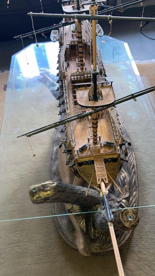 Hochwertiges Holz Schiffmodel Victory - Bild 4 von 4