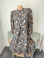Universal Thread Sz S Target Prairie Pandemic Dress CottageCore navy floral