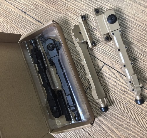Outdoor Hunting V9 Bipod Black Gold Mlok Fold Mount Sturdy Metal Tactical Gear - Foto 1 di 25