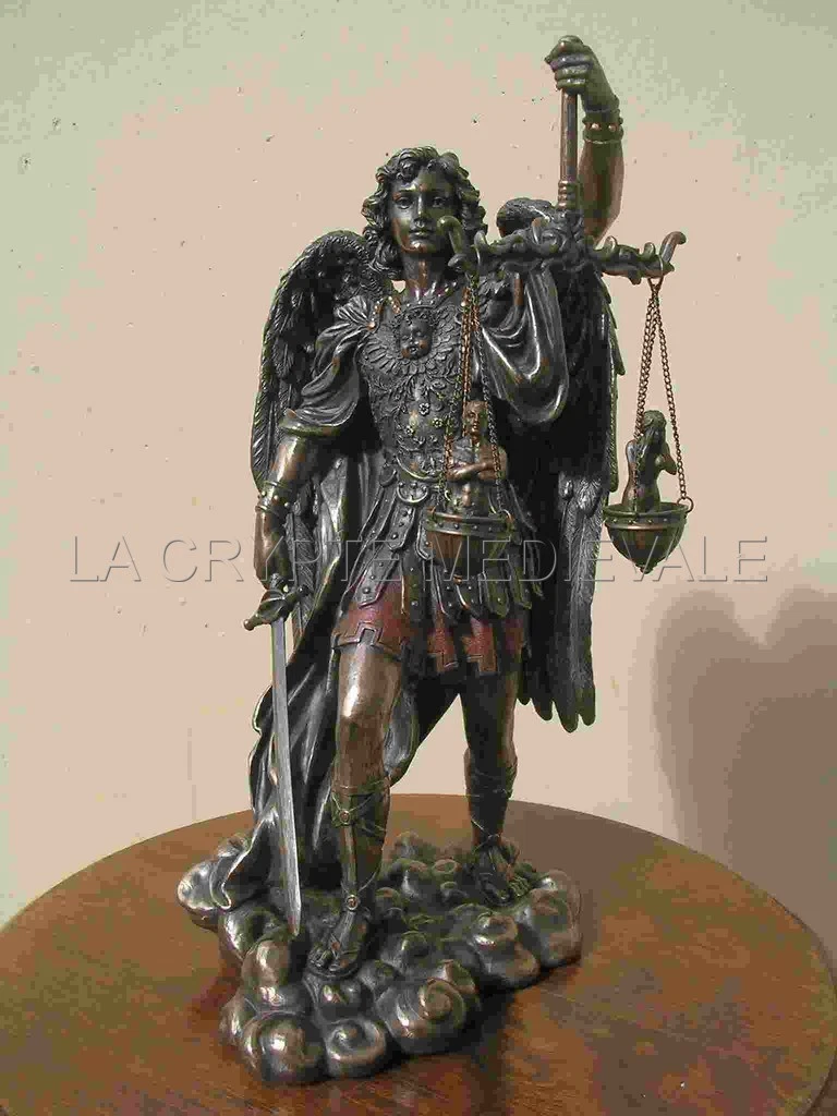 Statue Archange Saint Michel Terrassant Le Démon – 20 Cm, Finition Façon Bronze, Résine
