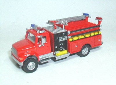 International Pump and Hose truck (Feuerwehr) in OVP 1:87 Schuco-Metal