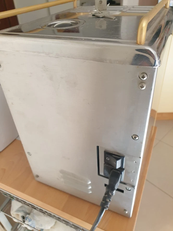 Macchina caffé espresso point Lavazza serie oro - Immagine 4 di 4