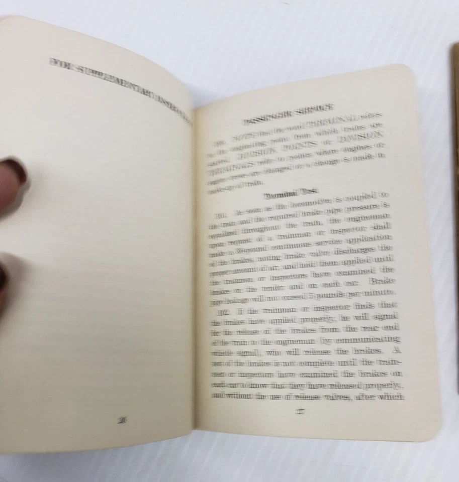 Lot of 2 Guidebooks Instructions and Air Brake Rules Baltimore & Ohio Railroad - Image 4 of 4