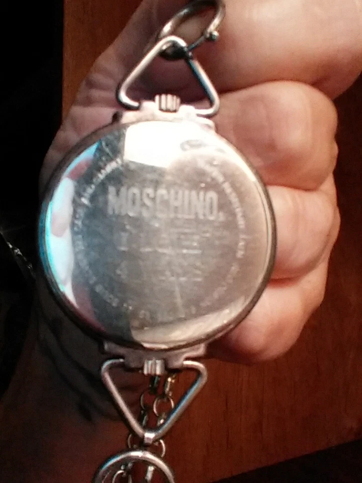 Reloj de Bolsillo Moschino de Plata Esterlina para Hombre con Cadena Llavero SS Una Pc Única y Rara Foto 4 de 4
