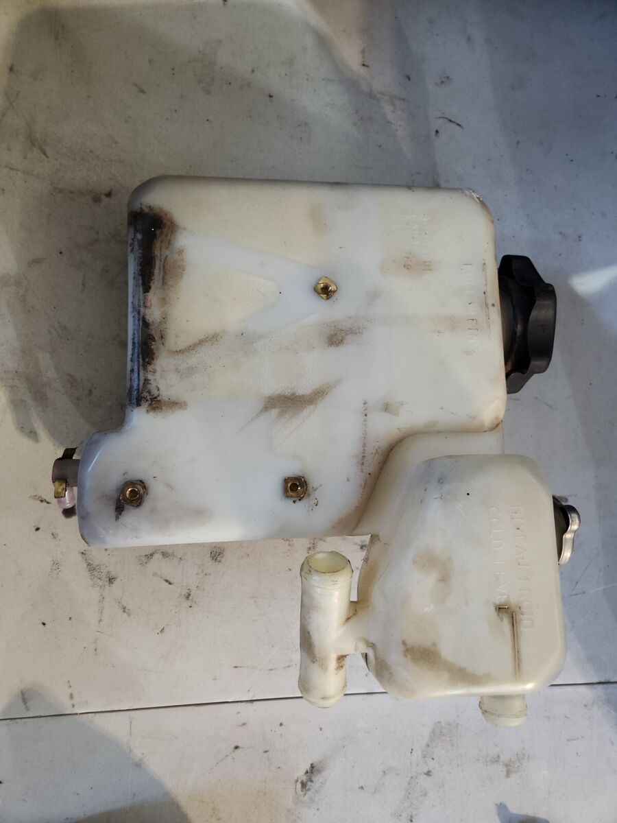 97 96 95 Ski-Doo Summit Formula Z 583 670 Oil Tank Bottle 97 96 95 Ski-Doo Summit Formula Z 583 670 Oil Tank Bottle