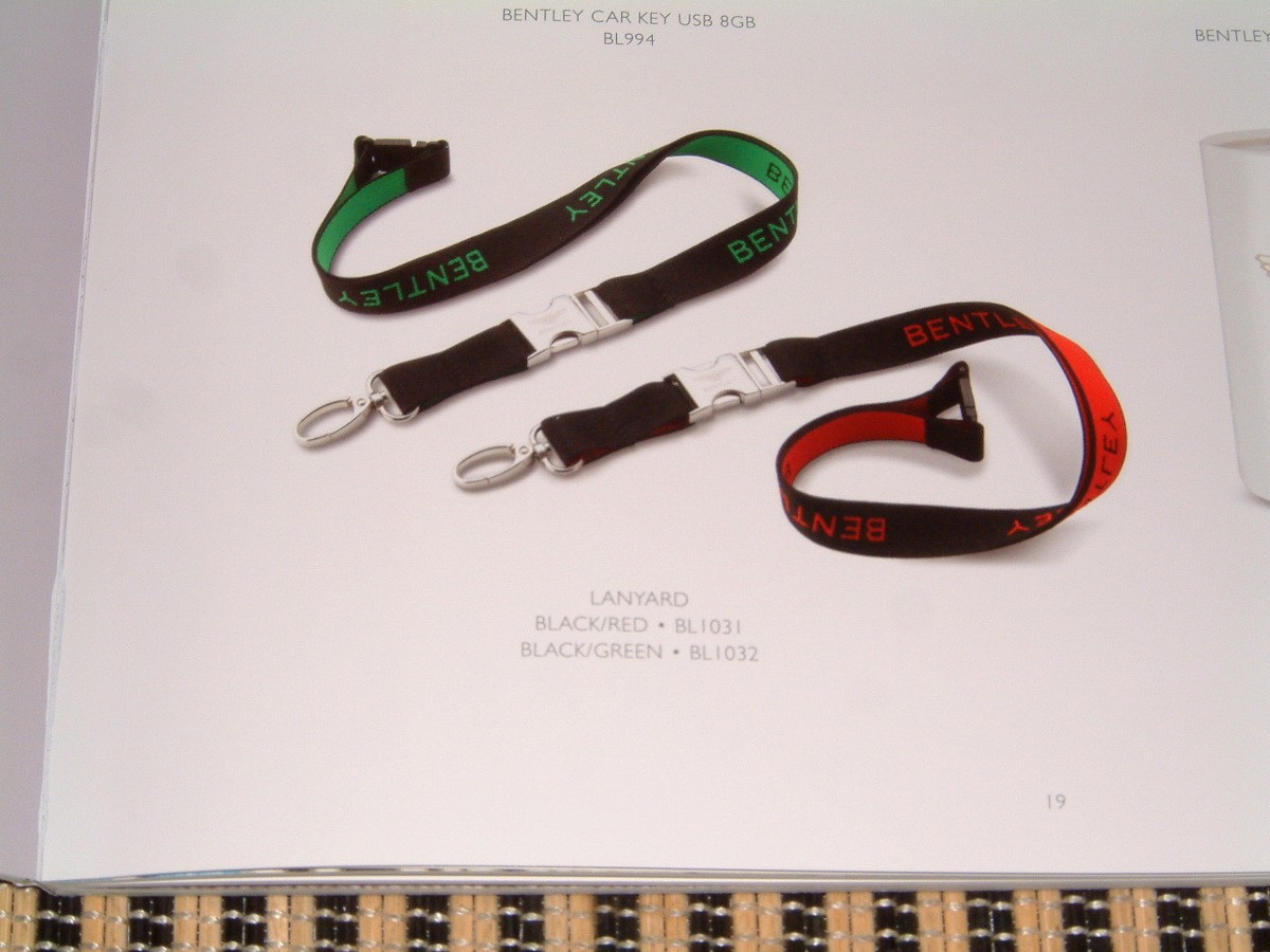 BENTLEY ACCESSORIES NOS GREEN/BLACK KEY/ID LANYARD W/METAL QUICK