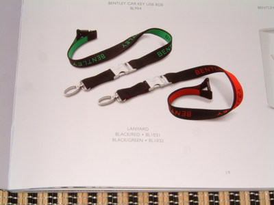 BENTLEY ACCESSORIES NOS GREEN/BLACK KEY/ID LANYARD W/METAL QUICK