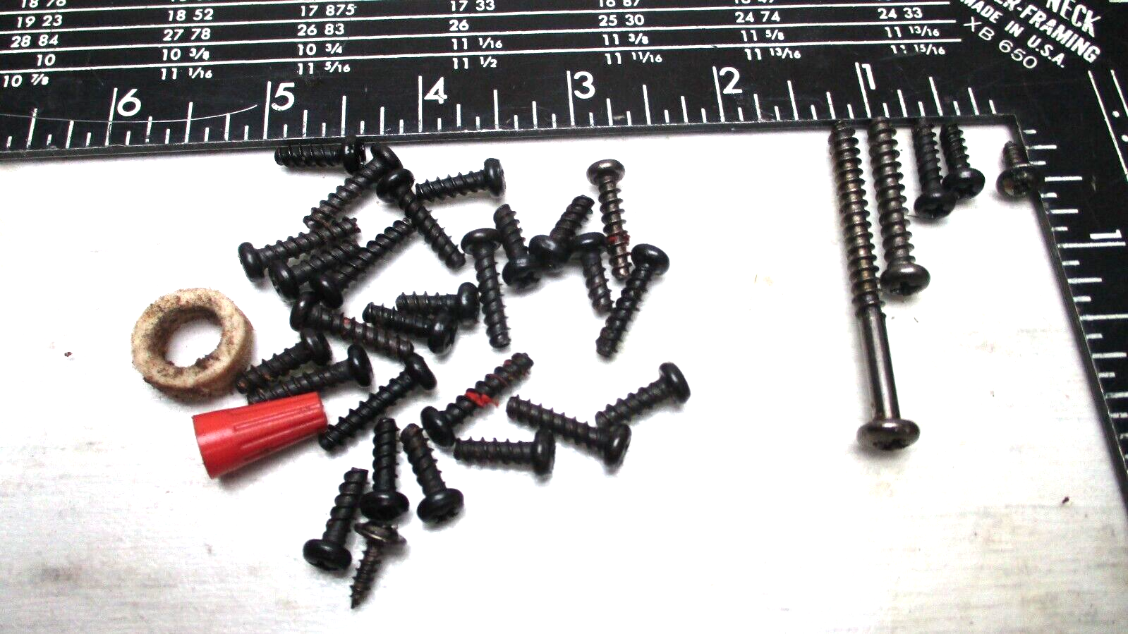 Homelite UT43123 Electric Chainsaw Replacement Hardware Screws