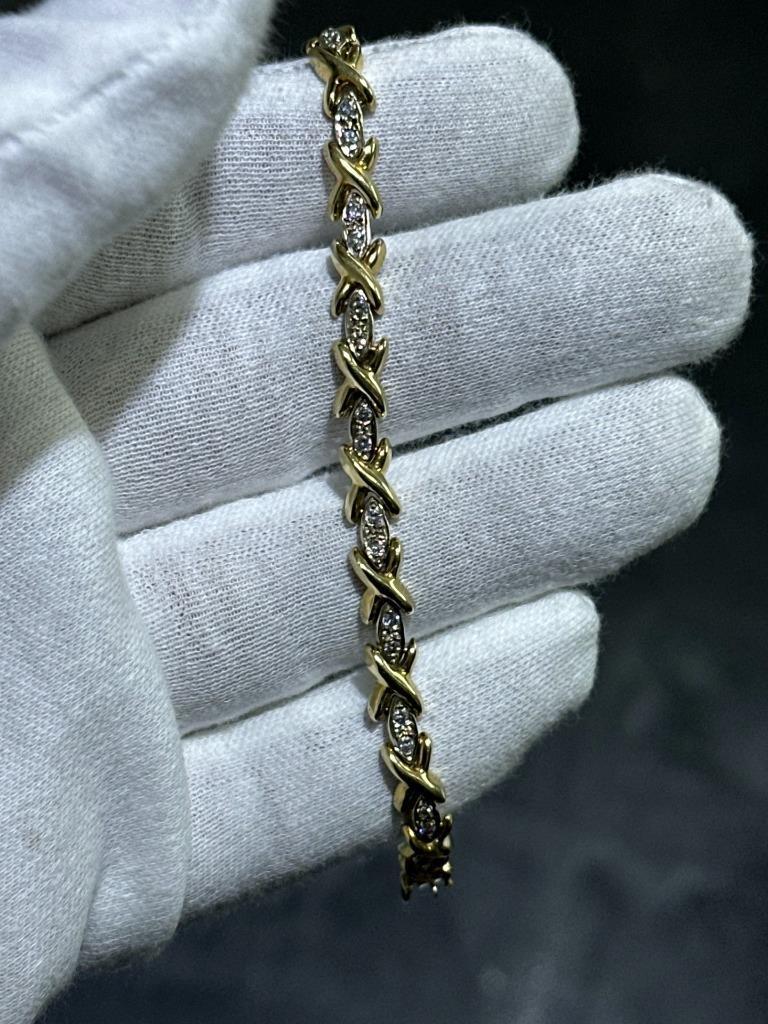 Picture 10 of 23