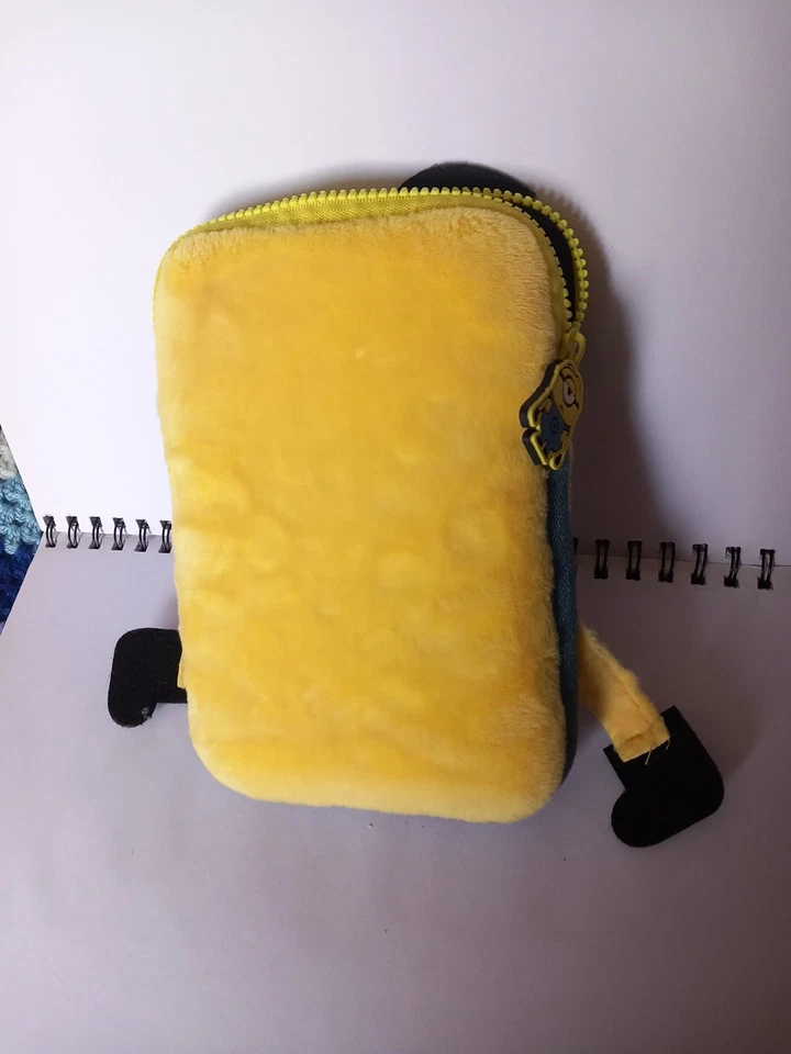 Despicable Me Minions universal Approx Size 8"x6" tablet cover  - Image 3 of 4