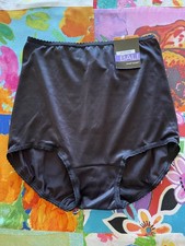 NWT Bali Skimp Skamp Brief Panty 2633 NOS 2011 El Salvador Black Sz L/7 VINTAGE