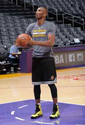 Nike Kobe 10 X Elite Opening Night CODA Yellow Black Mamba 802762