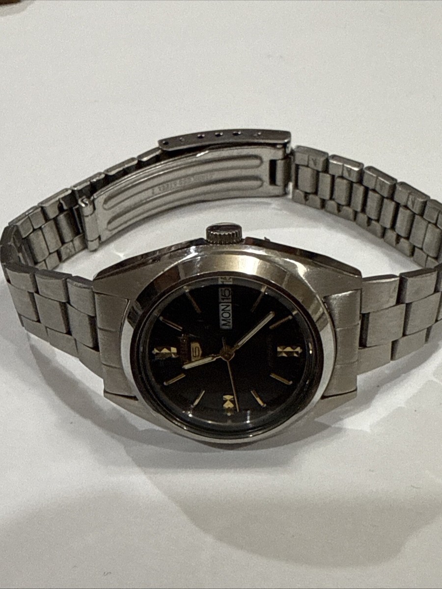 Vintage Seiko 5 Automatic 4206-0420 17 Jewels Day/Date Ladies