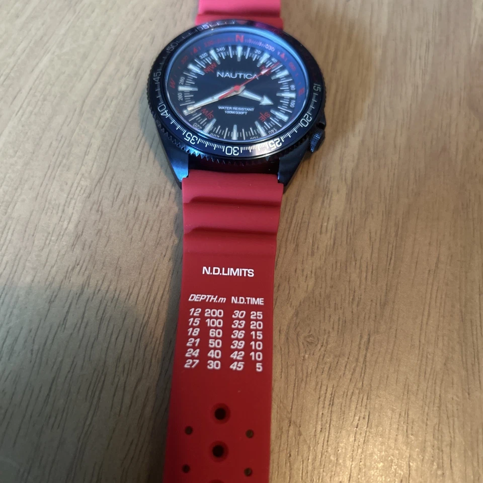 Reloj Nautica NAPNVF305 Vintage Hombre 44mm Acero Inoxidable Foto 4 de 4