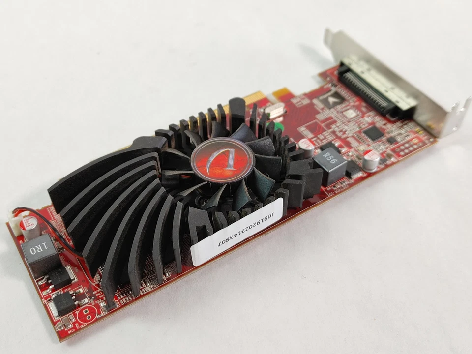 Lot of 2 VisionTek Radeon HD 5450 512 MB DDR3 PCI-e x16 Low Profile Video Card - Image 4 of 4