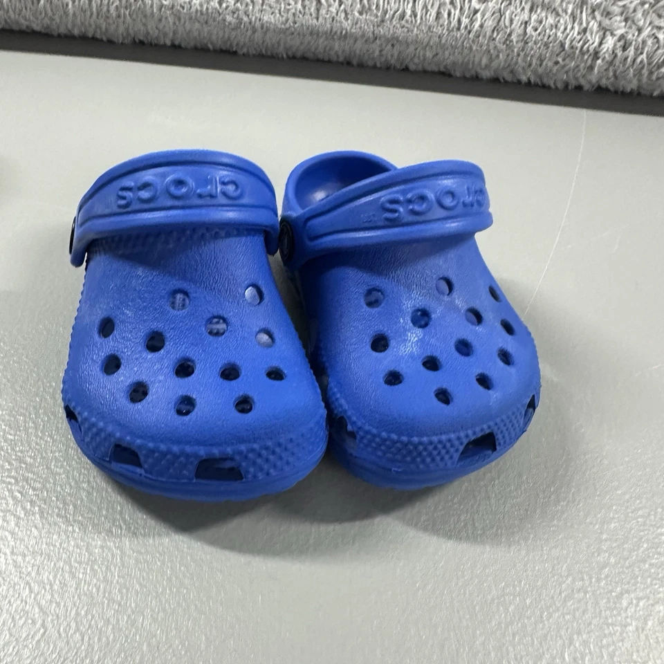 Zueco Crocs Zapatos Bebé Talla 2/3 Azul Clásico Sin Cordones Gator Cocodrilo Foto 2 de 4