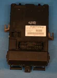 2005-2006 Ford Mustang V6 4.0L Body Control Module Fuse Box BCM 5R3T