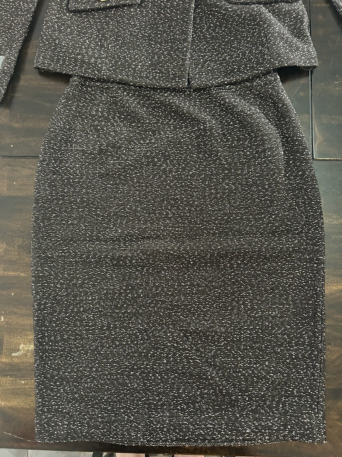 Picture 2 of 11