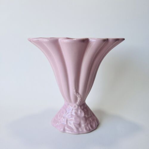 Vintage Pink Vase. Marked 315. 1950’s - Picture 1 of 4