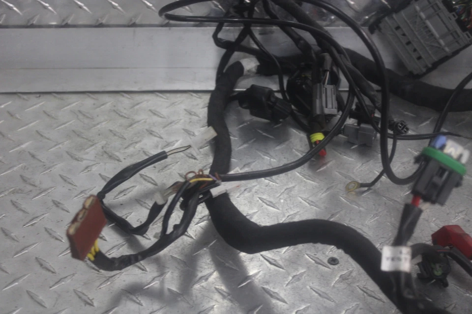 Husqvarna Vitpilen 401 2018 arnés de cableado 28511075000 Run Video Foto 3 de 4