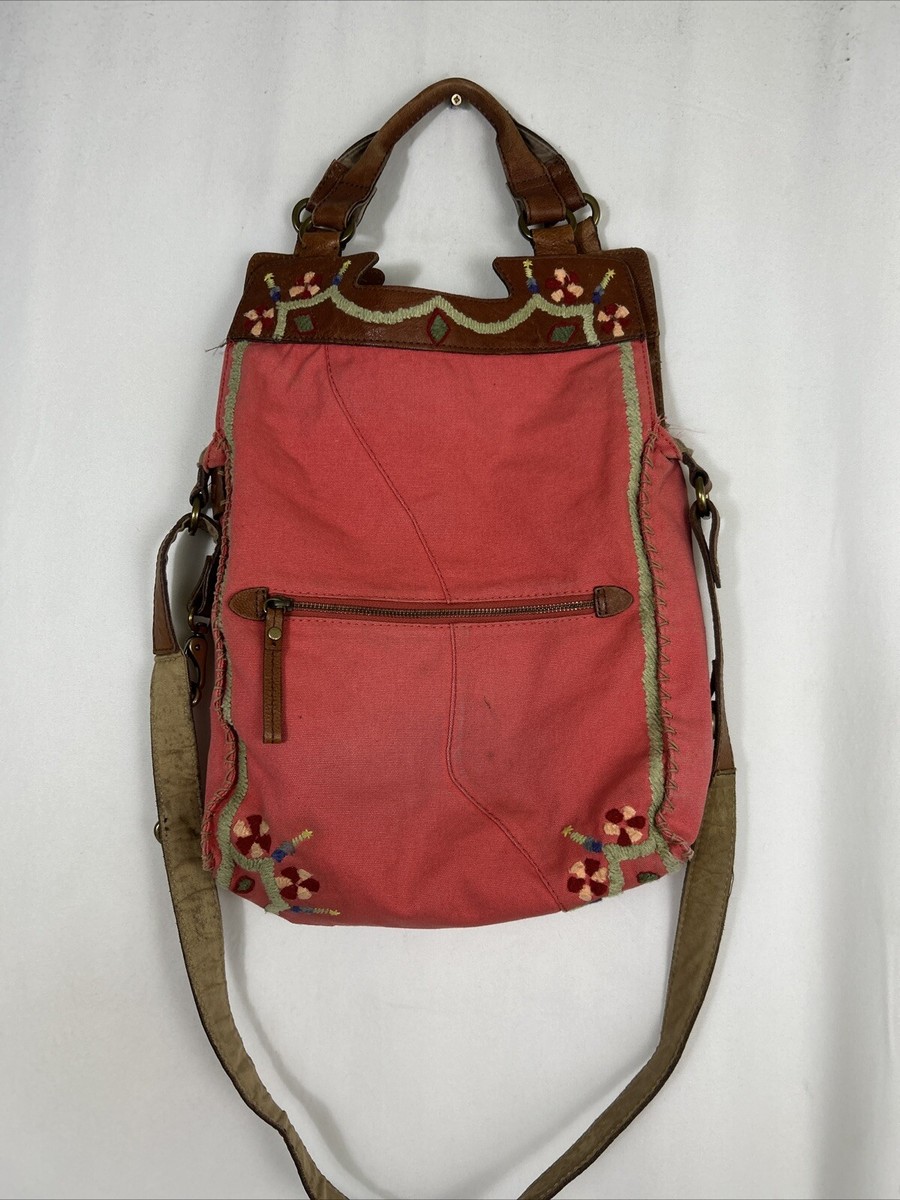 Lucky Brand バック カバン ショルダー NY購入  レア Rare Lucky Brand Abbey Road Melon Embroidered Floral Crossbody