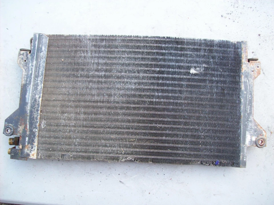 CONDENSADOR CONDENSADOR AIRE ACONDICIONADO TURBO PORSCHE 968 944 Foto 2 de 4