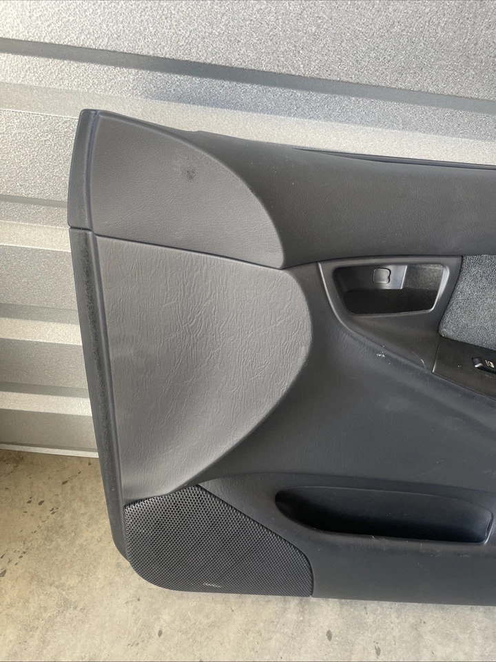 Panel de moldura de puerta delantera derecha Toyota Corolla 2003-2008 OEM Foto 2 de 4
