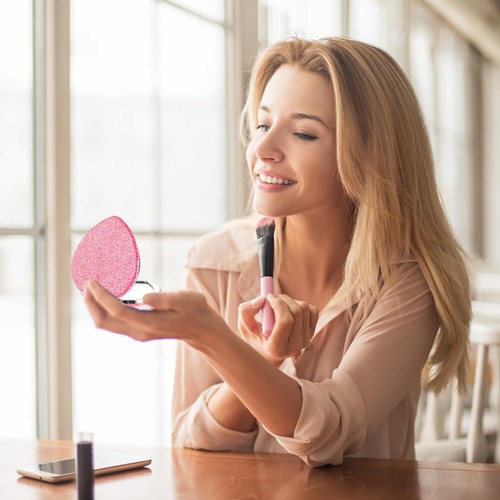 Heart-Shaped Compact Mirror Magnifying Travel Makeup Mirror Cute Glitter Design - Picture 6 of 9