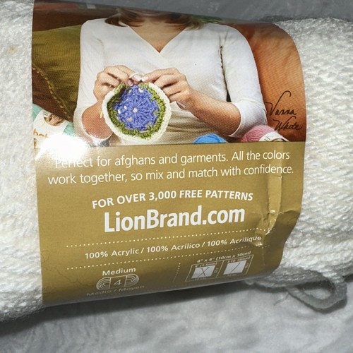 Lot/2 Lion Brand Vanna's Choice 100% Acrylic Yarn White Same Dye Lot # 66960 - Picture 5 of 11