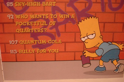 GROSSES BUCH VON BART SIMPSON COMIC SAMMLUNG BUCH & SECHS BURGER KING SPIELZEUG - Bild 8 von 24