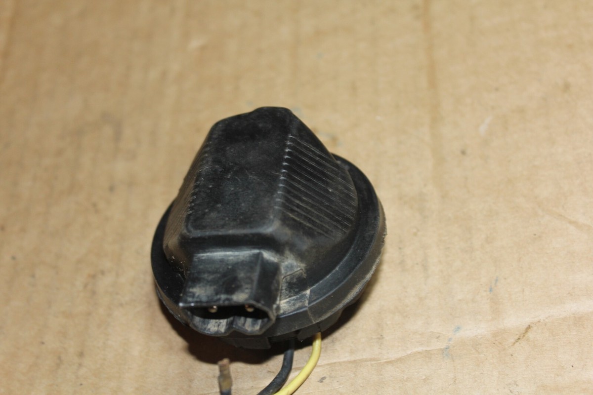 吉　蓋 GENUINE ORIGINAL BMW E34 M5 540 535 525 518 FOG LIGHT COVERING CAP