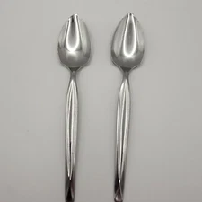 VTG Wm Rogers Mfg Stainless Serrated Grapefruit Citrus Spoons, INS242, Lot of 2