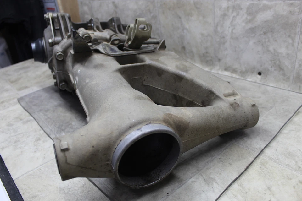 04-09 Conjunto de brazo oscilante caja de cambios diferencial trasero Kawasaki Kfx700 Foto 4 de 4