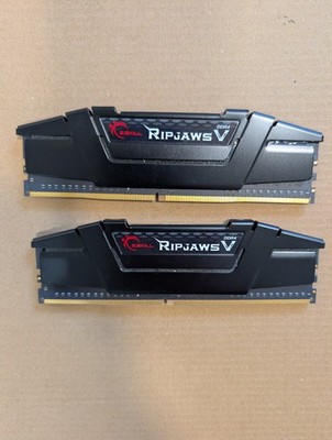 G.Skill RipJaws V 16GB (2x8GB) (DDR4-3600) CL 16-19-19-39 F4-3600C16D-16GVKC RAM